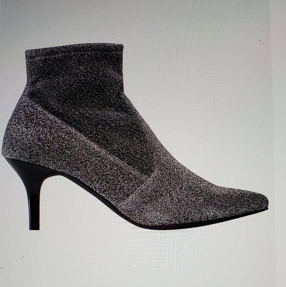 🌟🌟🌟💫CYBER SALE/🌟Brand New Chic Sock Booties